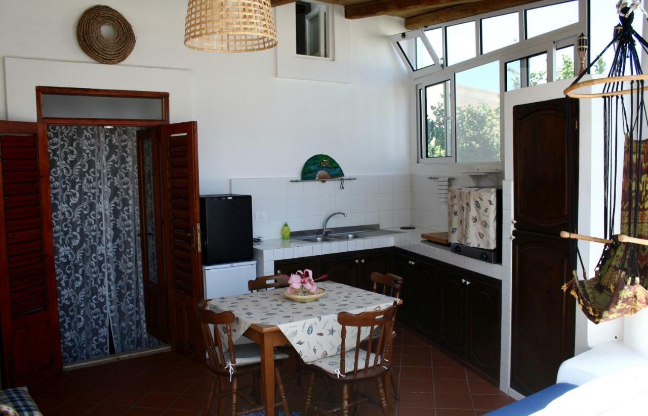 La Ginestra Villa Panarea Exteriör bild