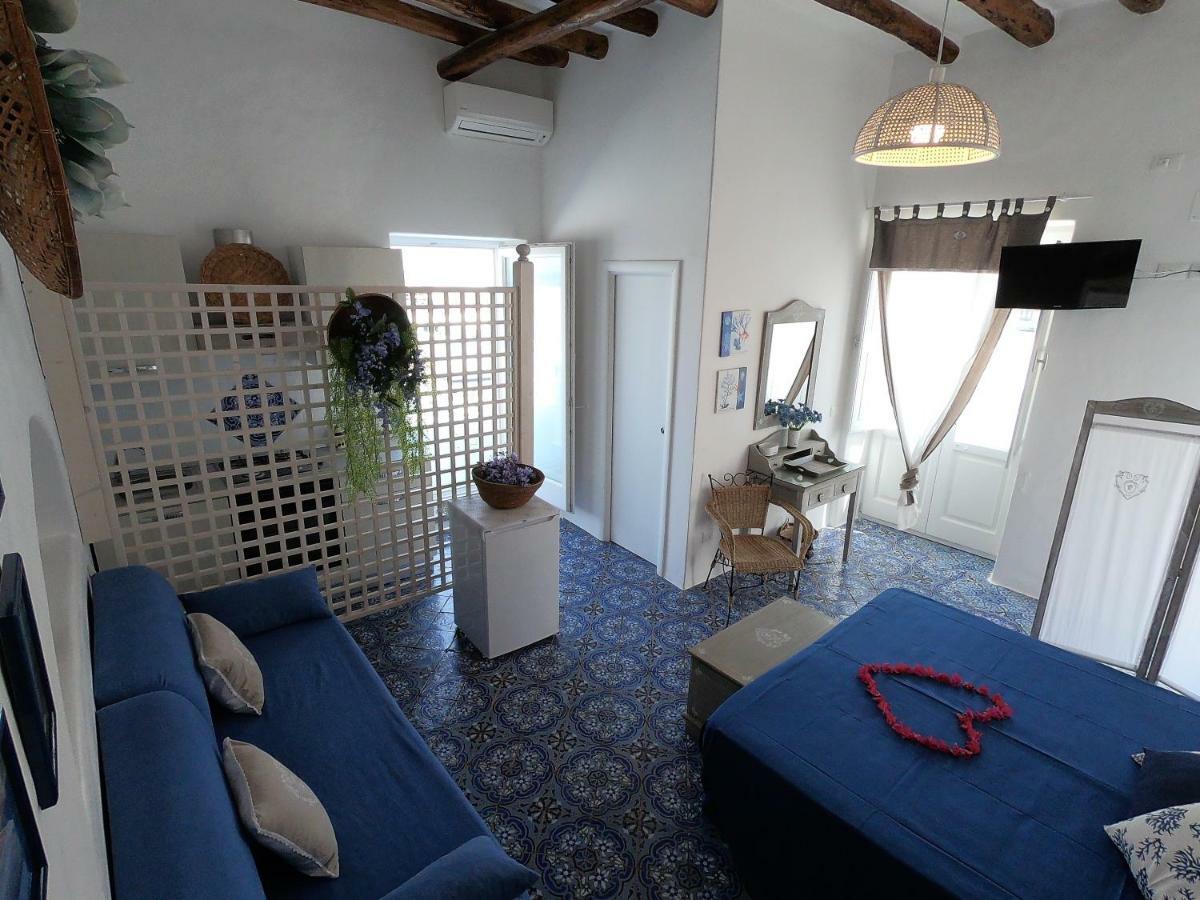 La Ginestra Villa Panarea Exteriör bild