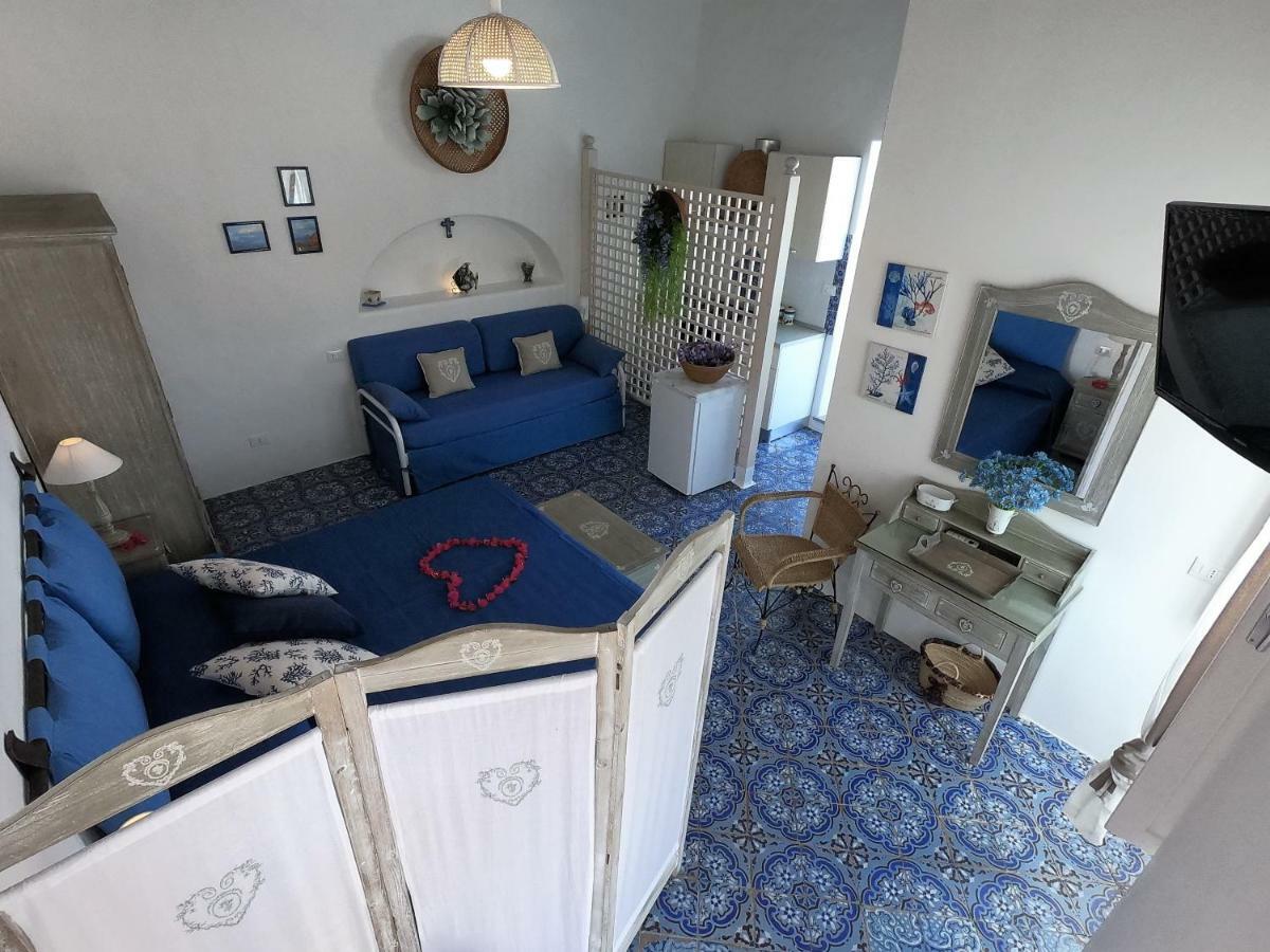 La Ginestra Villa Panarea Exteriör bild
